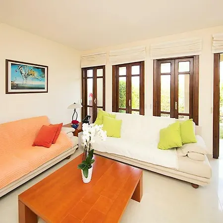 3 Bedrooms In Helios Heights, Aphrodite Hills Κούκλια