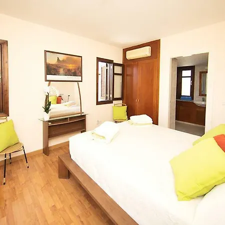 Lejlighed 3 Bedrooms In Helios Heights, Aphrodite Hills *