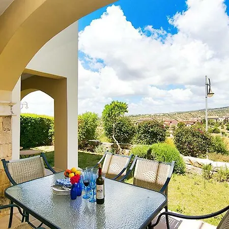 3 Bedrooms In Helios Heights, Aphrodite Hills Kouklia